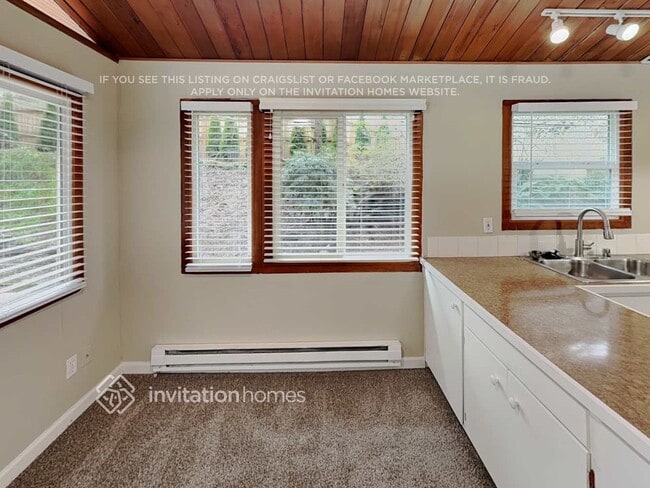 Building Photo - 118 140th St SW