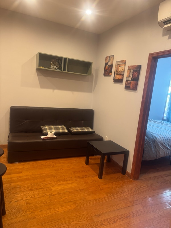 Foto del edificio - 7214 New Utrecht Ave