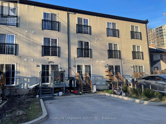 Photo du bâtiment - 184 Wilson St