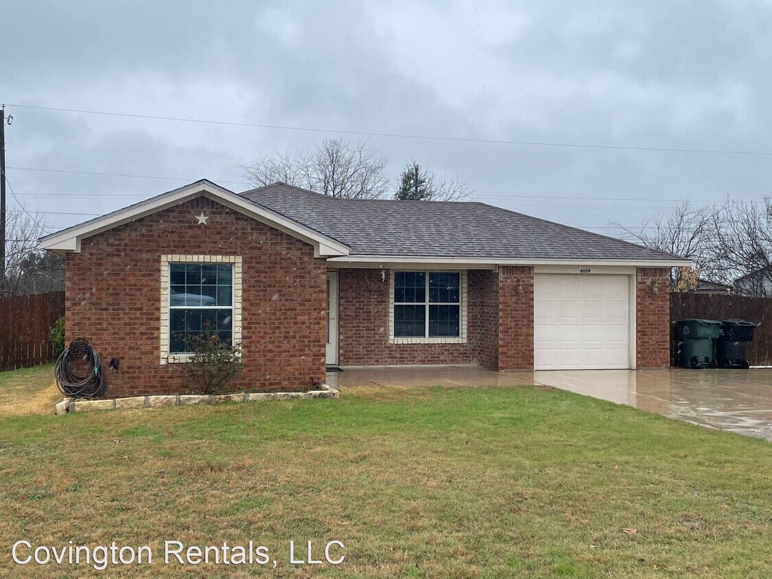 Primary Photo - 3 br, 2 bath House - 8609 Kansas Ave
