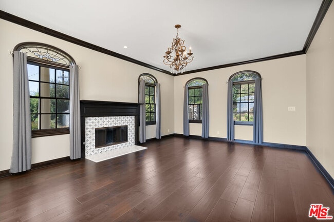 Foto del edificio - 1036 El Medio Ave