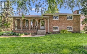 Building Photo - 490 KENWOOD