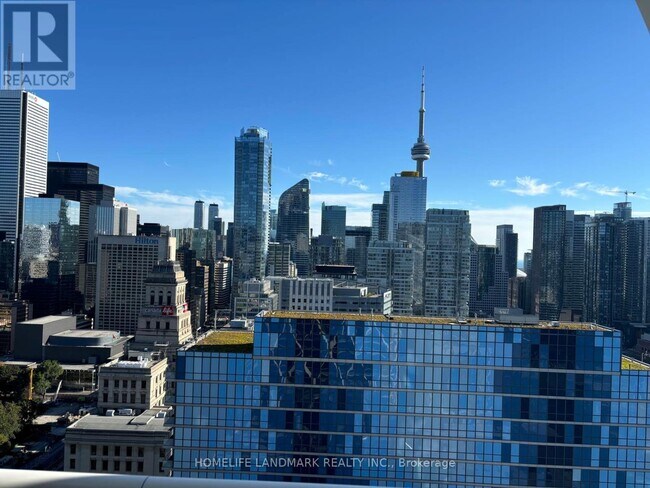 Photo du bâtiment - 230 Simcoe St
