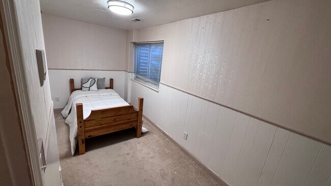 Foto del edificio - 1238 Newport Ln