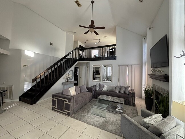 Building Photo - 30422 Arborg Dr