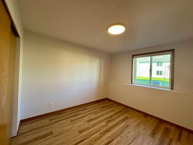 Foto del edificio - 4244 Wintergreen Cir