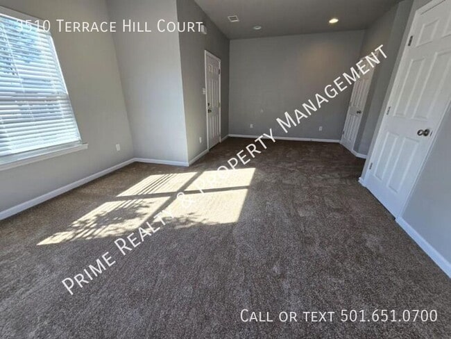 Foto del edificio - 3510 Terrace Hill Ct