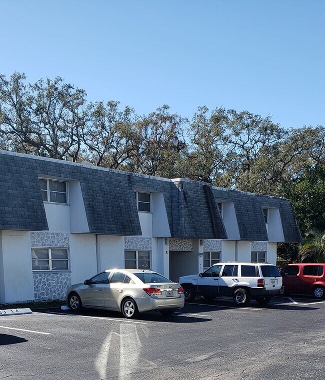 Building Photo - 3415 Tricon Ln