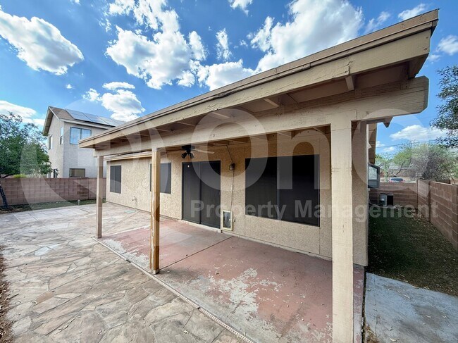 Foto del edificio - 3025 W Country Ranch Dr