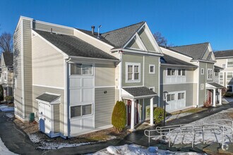 Building Photo - Beacon Village