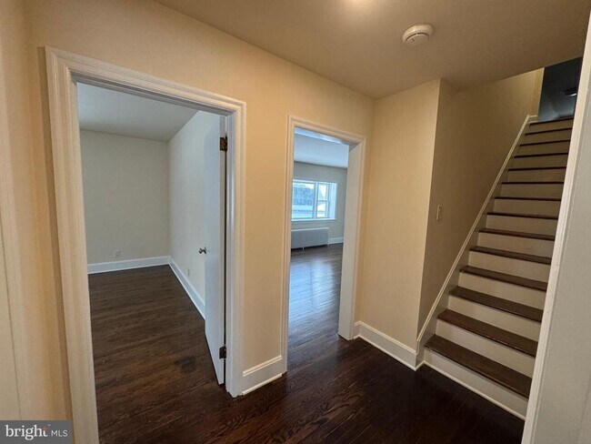 Building Photo - 345 Layfield Rd