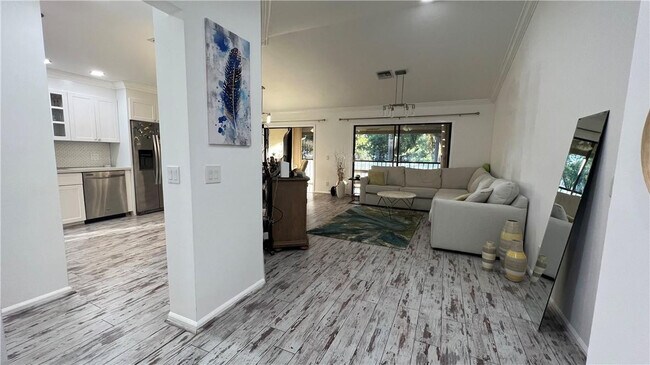 Foto del edificio - 5580 Coach House Cir