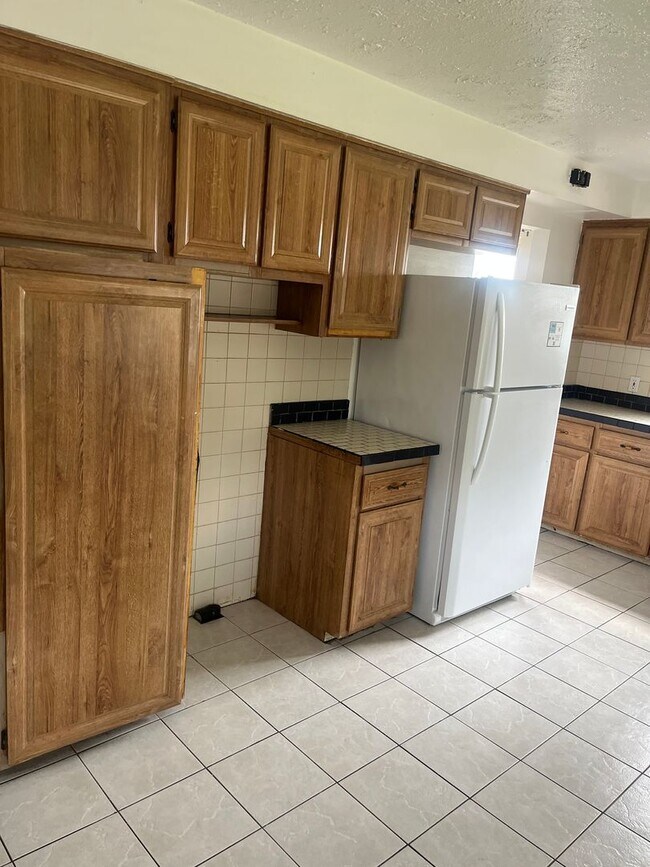 Foto del edificio - 3bd Maple Townhome Section 8