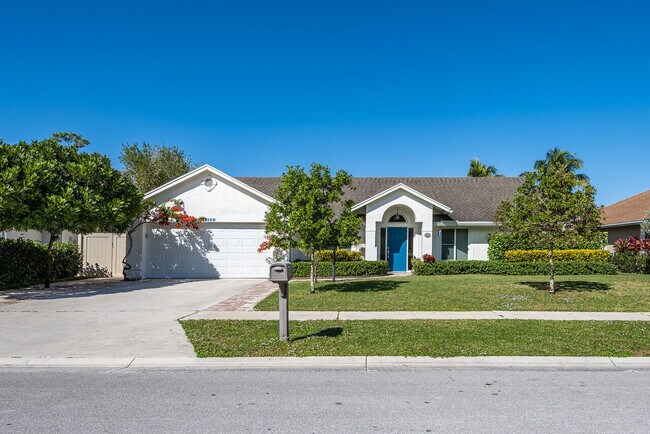 Foto del edificio - 13108 Meadowbreeze Dr