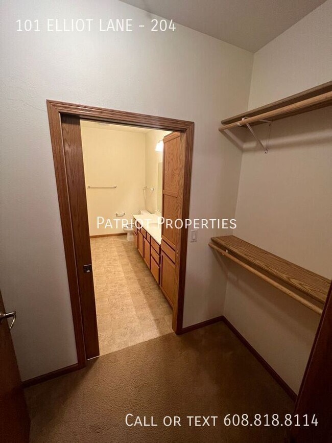 Foto del edificio - 101 Elliott Ln