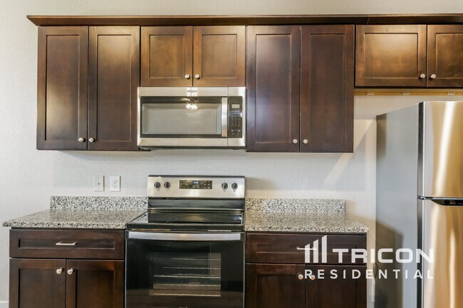 Building Photo - 10106 Ft Brown Trl