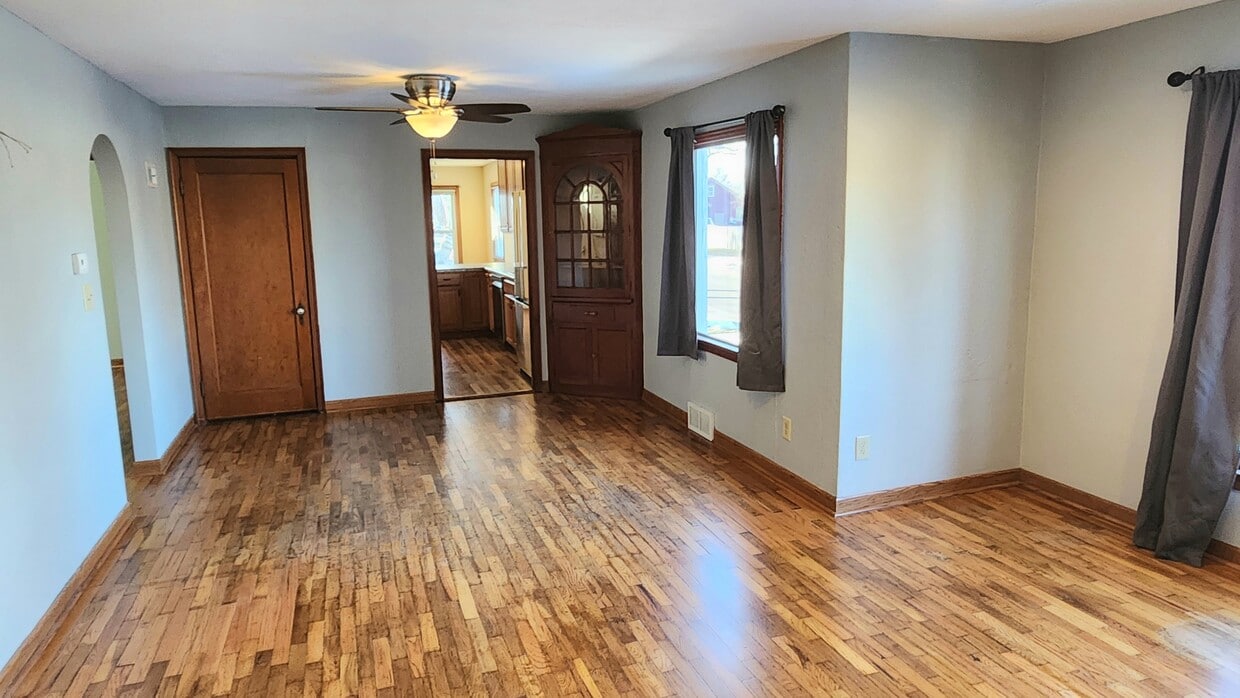 2137 Kane St, La Crosse, WI 54603 House Rental in La Crosse, WI