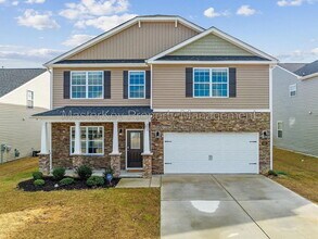 Building Photo - 633 Birchhead Dr