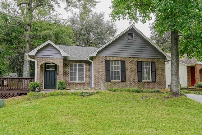 Building Photo - 1537 Cinnamon Bear Cir