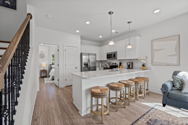 Photo - 404 6th Ave N House