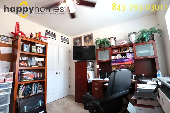 Building Photo - 350 Spectrum Rd