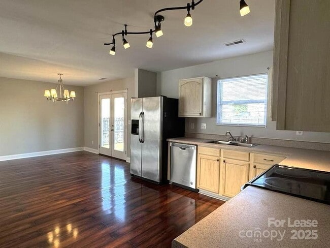 Building Photo - 10942 Dry Stone Dr