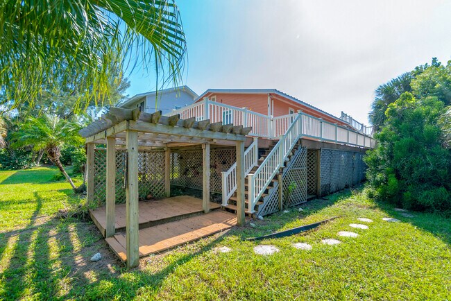 Building Photo - 9802 Little Gasparilla