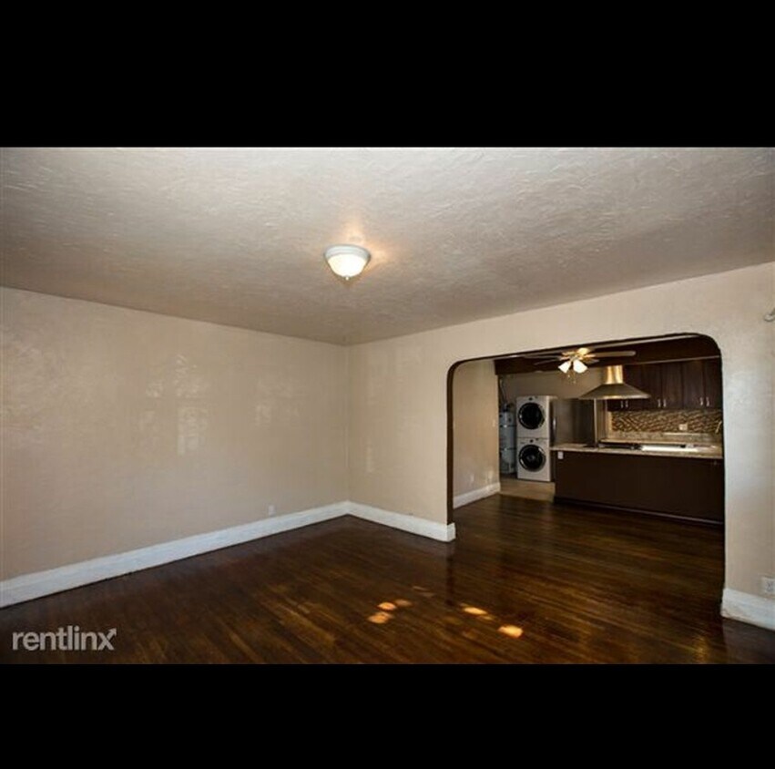 324 S Benton Way Unit 324 Benton, Los Angeles, CA 90057 Condo for