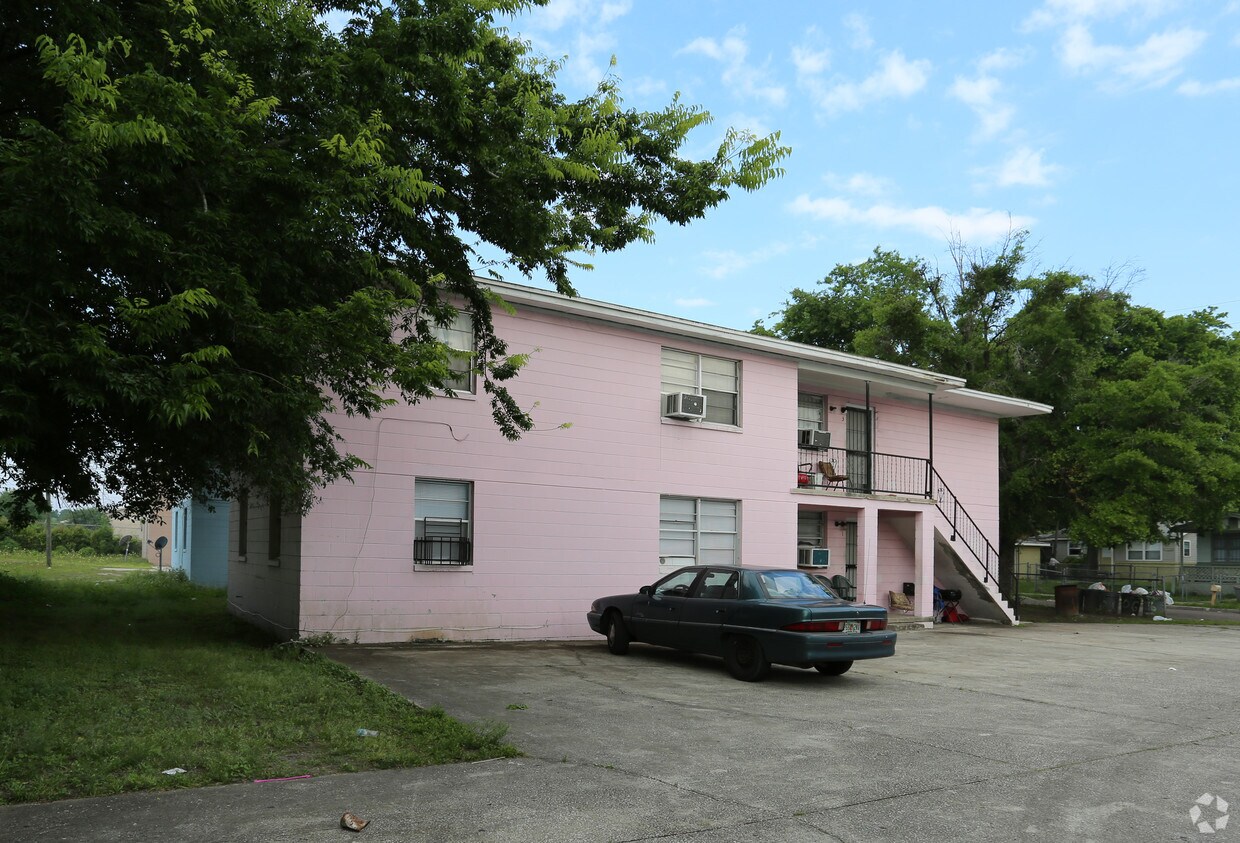 Building Photo - 1562 Morgan St