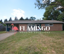 Building Photo - 519 Pandora Dr