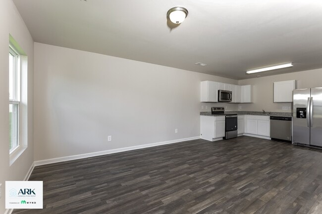 Building Photo - 1213 Fescue Rd