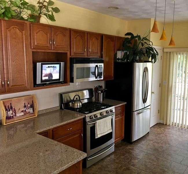 Building Photo - 36 Orchard Meadows Dr