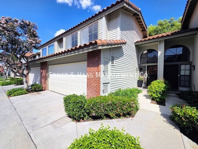 Building Photo - 16810 Picadilly Ln