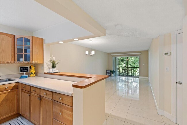 Foto del edificio - 7831 S Colony Cir