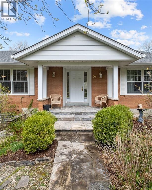 Building Photo - 36 Maple Hill Dr