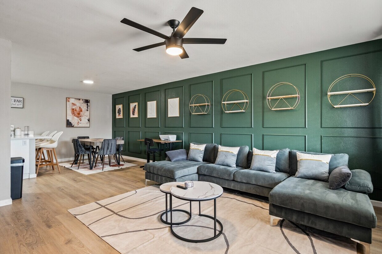 Foto principal - 4102 W Virginia Ave