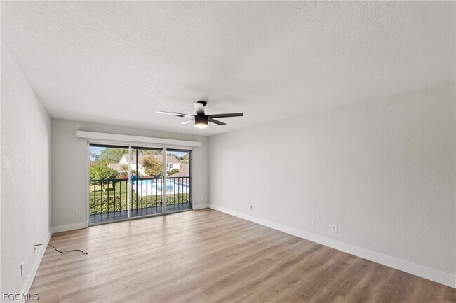 Foto del edificio - 1535 Trafalgar Ln