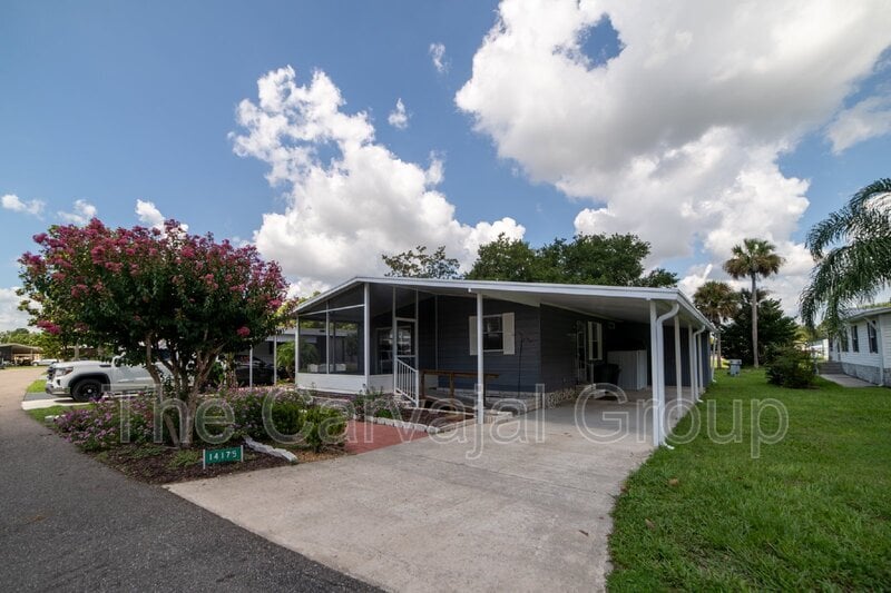 Foto principal - 14175 Bent Tree Ct