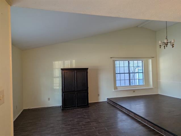 Building Photo - 2821 Stratford Ln
