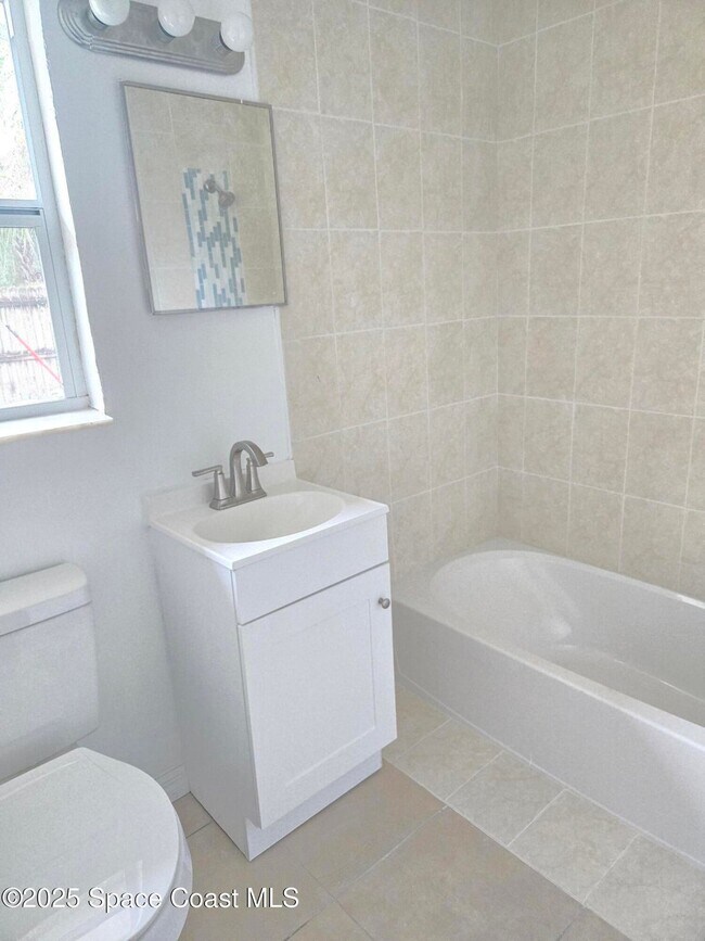 Foto del edificio - 618 Shady Ln