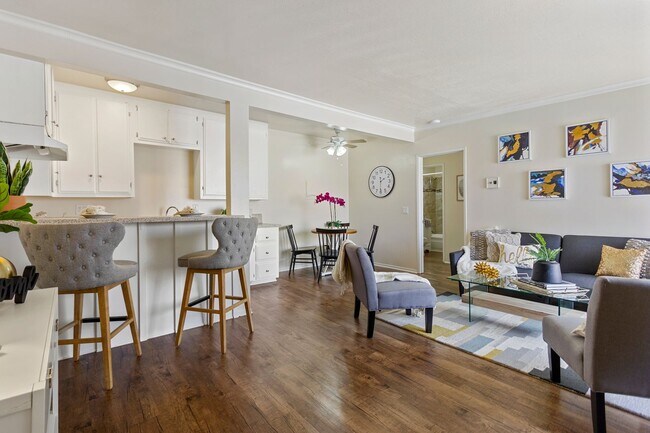 Foto del interior - Holiday West Apartments