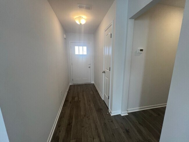 Foto del edificio - 23 Country Cir