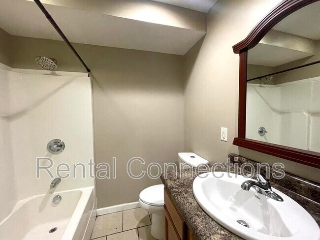 Foto del edificio - 1307 W White St