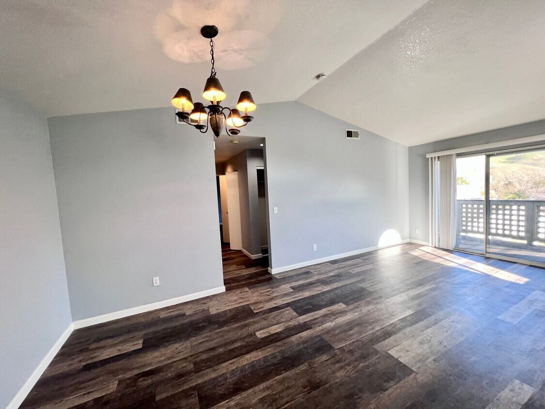 Primary Photo - Beautifully updated 2 bedroom with garage ...