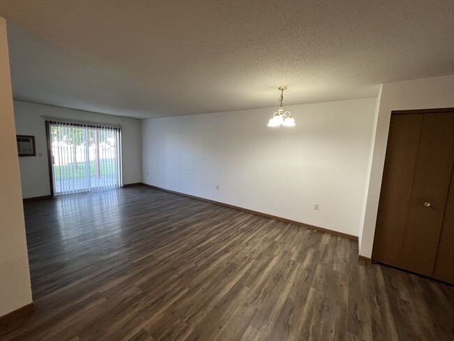 Foto del edificio - 1001 Grandview Ave