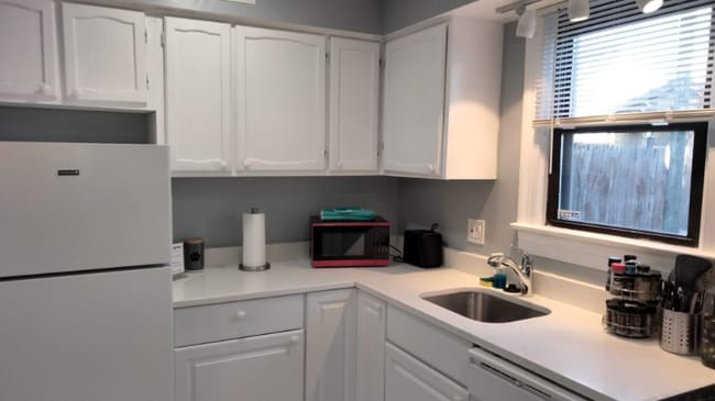 Photo - 2031 S Langley St House