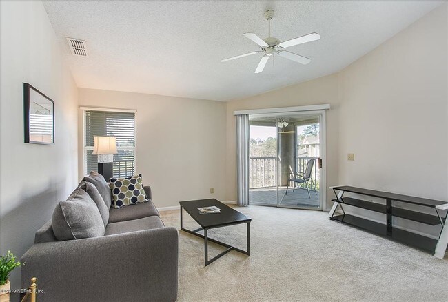 Building Photo - 200 Ironwood Dr