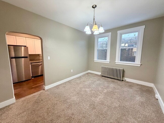 Building Photo - 268 Fleet St