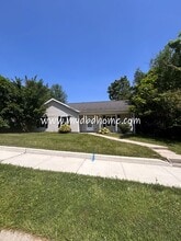 Building Photo - 4923 Webster St