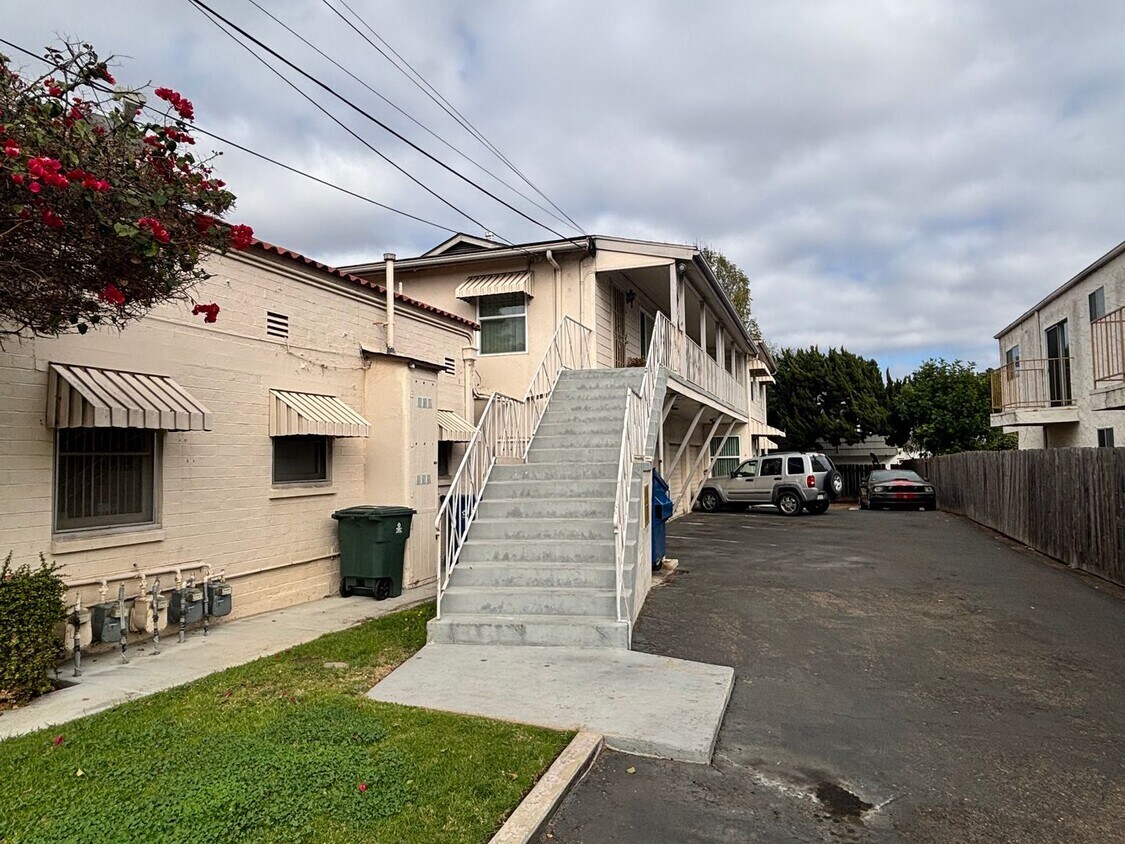 Primary Photo - 2 bedrooms 1 bath apartment in Chula Vista